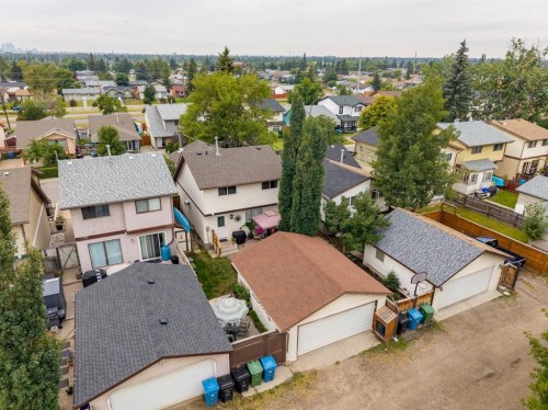 283 Abinger Crescent Ne, Calgary, AB - Outdoor