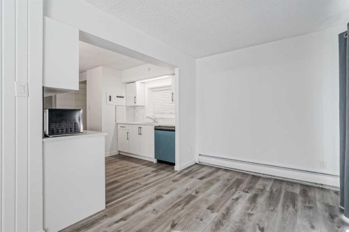 113-6919 Elbow Drive Sw, Calgary, AB - Indoor