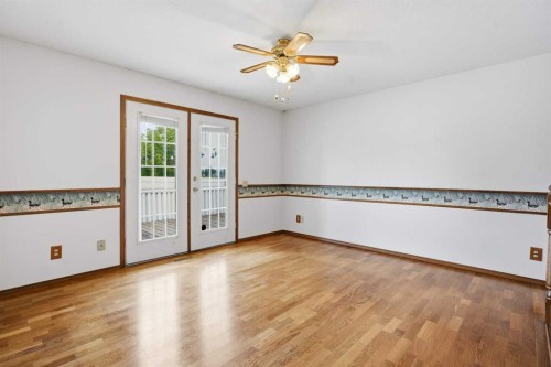 3924 56A, Camrose, AB - Indoor Photo Showing Other Room