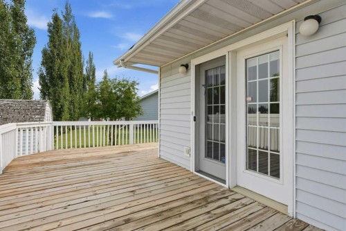 3924 56A, Camrose, AB - Outdoor With Deck Patio Veranda With Exterior