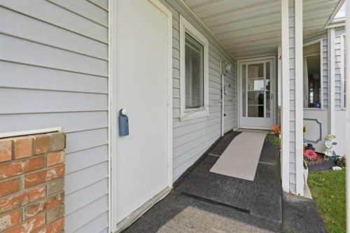 3924 56A, Camrose, AB - Outdoor With Exterior