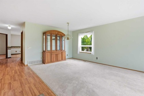3924 56A, Camrose, AB - Indoor Photo Showing Other Room