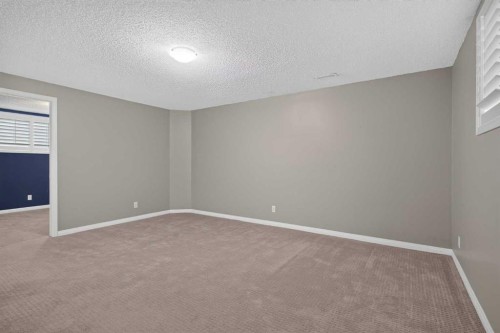 121 Rockyspring Terrace Nw, Calgary, AB - Indoor Photo Showing Other Room