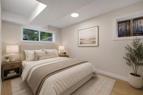 20 Bernard Way Nw, Calgary, AB - Indoor Photo Showing Bedroom