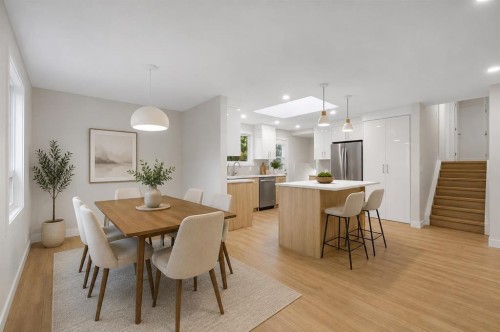 20 Bernard Way Nw, Calgary, AB - Indoor Photo Showing Dining Room