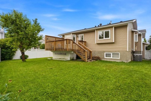 5 Sandpiper Gate Nw, Calgary, AB - Outdoor