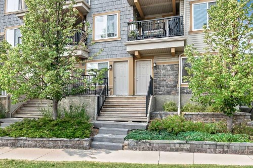 2-21 Mckenzie Towne Gate Se, Calgary, AB - Outdoor