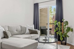 2213-73 Erin Woods Court  Calgary, AB T2B 3V2