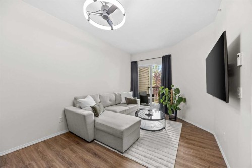 2213-73 Erin Woods Court, Calgary, AB - Indoor Photo Showing Kitchen With Upgraded Kitchen