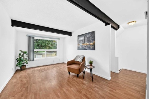 403-11010 Bonaventure Drive Se, Calgary, AB - Indoor