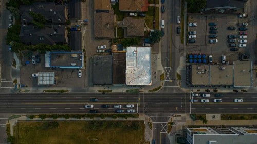 2639 17 Avenue Sw, Calgary, AB 