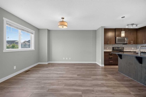 905 Evanston Manor Nw, Calgary, AB - Indoor Photo Showing Kitchen