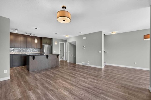 905 Evanston Manor Nw, Calgary, AB - Indoor Photo Showing Kitchen With Upgraded Kitchen