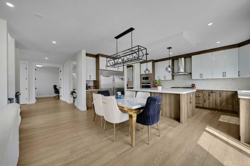 70 South Shore Bay, Chestermere, AB - Indoor Photo Showing Dining Room