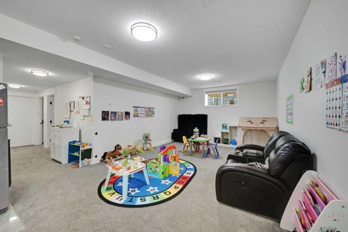 70 South Shore Bay, Chestermere, AB - Indoor