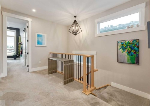 523 22 Avenue Nw, Calgary, AB - Indoor Photo Showing Other Room