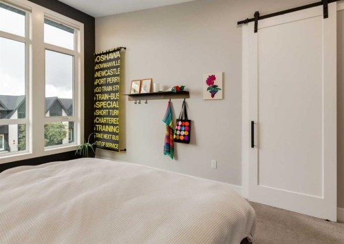 523 22 Avenue Nw, Calgary, AB - Indoor Photo Showing Bedroom
