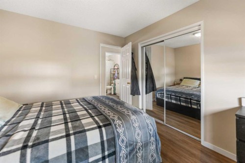 67 Falchurch Crescent Ne, Calgary, AB - Indoor Photo Showing Bedroom