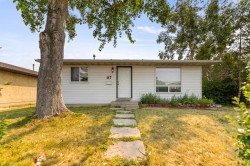 67 Falchurch Crescent NE Calgary, AB T3J 1J9