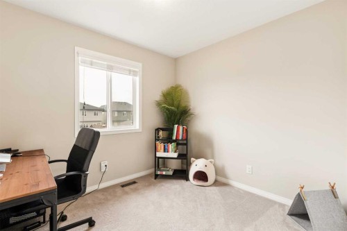 848 Chinook Gate Parade Sw, Airdrie, AB - Indoor Photo Showing Office