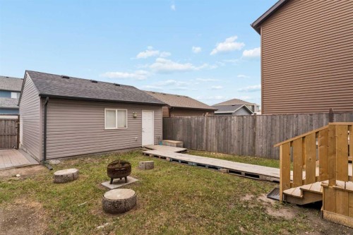 848 Chinook Gate Parade Sw, Airdrie, AB - Outdoor With Exterior