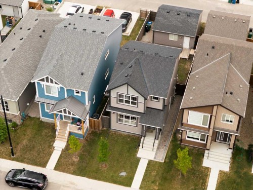 848 Chinook Gate Parade Sw, Airdrie, AB - Outdoor