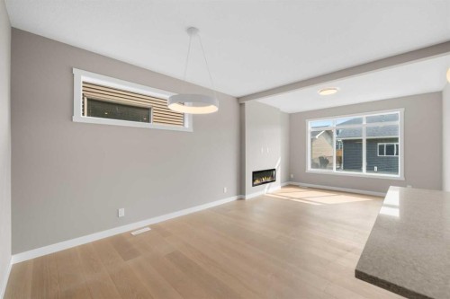 408 Sora Boulevard Se, Calgary, AB - Indoor