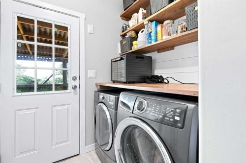 370040 Range Road 4-0, Rural Clearwater County, AB - Indoor Photo Showing Laundry Room