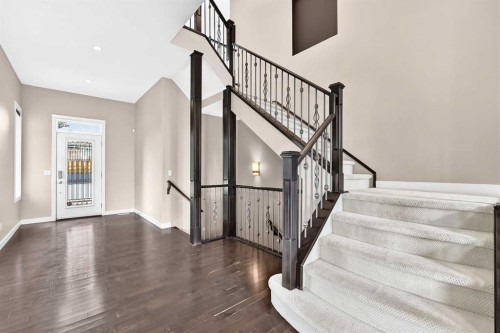 145 Cranridge Terrace Se, Calgary, AB - Indoor Photo Showing Other Room