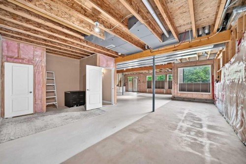 145 Cranridge Terrace Se, Calgary, AB - Indoor Photo Showing Other Room
