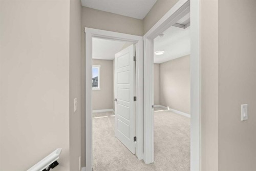 660 Sora Boulevard Se, Calgary, AB - Indoor Photo Showing Other Room