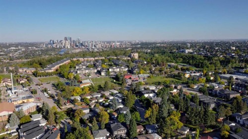 624 38 Street Sw, Calgary, AB 