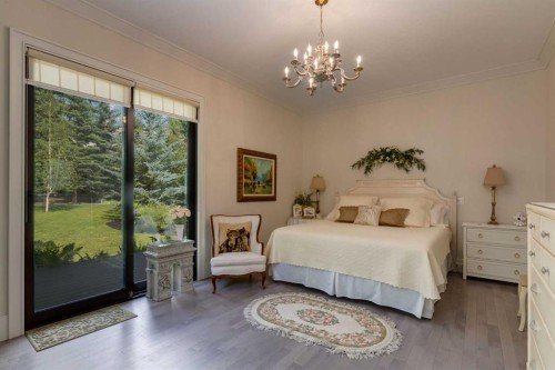 5812 Baroc Road Nw, Calgary, AB - Indoor Photo Showing Bedroom