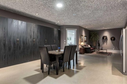5812 Baroc Road Nw, Calgary, AB - Indoor Photo Showing Dining Room