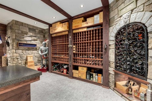 5812 Baroc Road Nw, Calgary, AB - Indoor