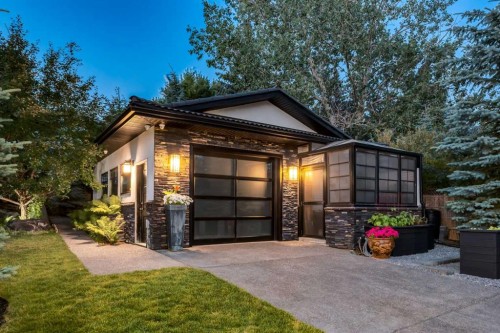 5812 Baroc Road Nw, Calgary, AB - Outdoor