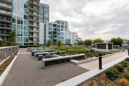 402-519 Riverfront Avenue Se, Calgary, AB - Outdoor With Balcony With Facade