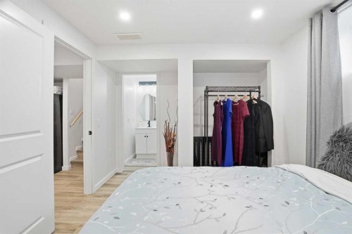 72 Redstone Common Ne, Calgary, AB - Indoor Photo Showing Bedroom