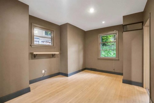 2131 16A Street Sw, Calgary, AB - Indoor Photo Showing Other Room