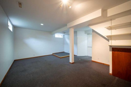 2603 60 Street Ne, Calgary, AB - Indoor