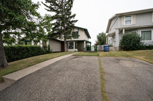 2603 60 Street Ne, Calgary, AB - Outdoor