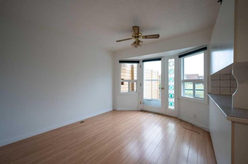 2603 60 Street Ne, Calgary, AB - Indoor Photo Showing Other Room