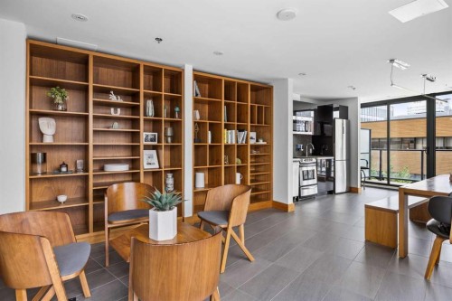1608-1010 6 Street Sw, Calgary, AB - Indoor Photo Showing Office