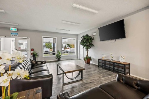 5-6220 17 Avenue Se, Calgary, AB 