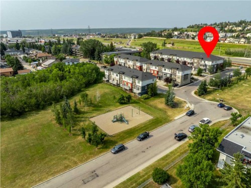 4101-5305 32 Avenue Sw, Calgary, AB - Outdoor With View