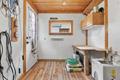 116 Frontenac Avenue Nw, Diamond Valley, AB - Indoor Photo Showing Other Room