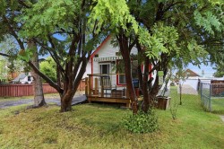 116 Frontenac Avenue NW Diamond Valley, AB T0L 2A0