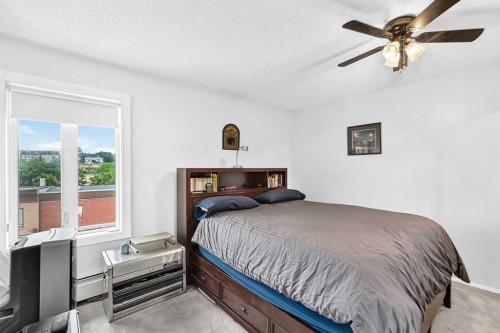 403-647 1 Avenue Ne, Calgary, AB - Indoor Photo Showing Bedroom