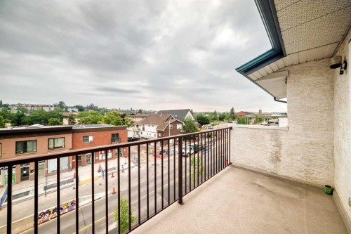 403-647 1 Avenue Ne, Calgary, AB - Outdoor With Balcony With Exterior