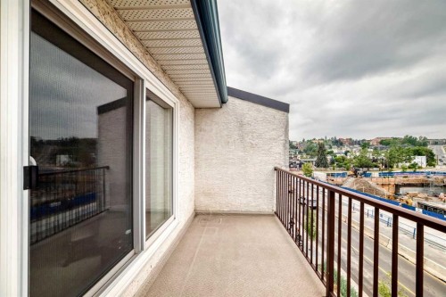 403-647 1 Avenue Ne, Calgary, AB - Outdoor With Balcony With Exterior